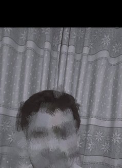 Shehzad - Male escort in New Delhi Photo 2 of 3