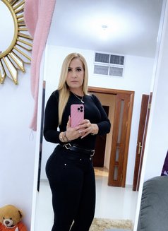 sheila - puta in Abu Dhabi Photo 4 of 4