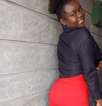 Sheila - puta in Nairobi