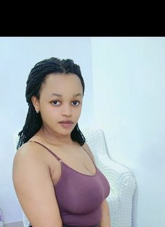 Sheila - escort in Riyadh Photo 13 of 14