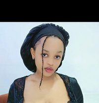 Sheila - escort in Riyadh Photo 9 of 14