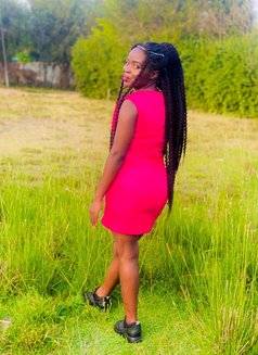 Sheimith - dominatrix in Nairobi Photo 3 of 4