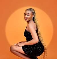 Shein - puta in Nairobi