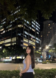 Sheina - companion in Cebu City Photo 8 of 11