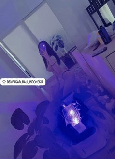 Shela - Acompañantes transexual in Bali Photo 3 of 10