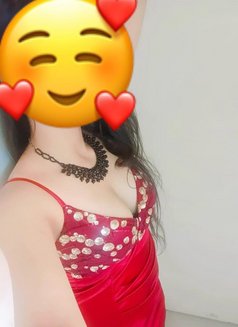 Shelley - escort in Gurgaon Photo 2 of 6