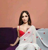 Shelly - Transsexual escort in Bangalore