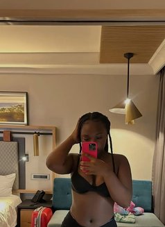 Shelly Just Landed in Goa - escort in Candolim, Goa Photo 1 of 4