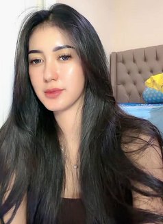 Shellyana - puta in Jakarta Photo 1 of 4