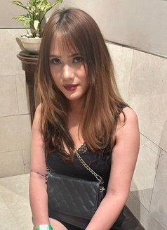 Sylvia - Transsexual escort in New Delhi Photo 6 of 9