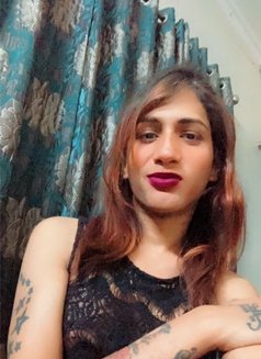 Shelza Harnaz - Acompañantes transexual in Dehradun, Uttarakhand Photo 1 of 12