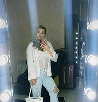 Shema - escort in Muscat Photo 1 of 8