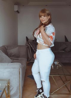 Shema - escort in Muscat Photo 6 of 8