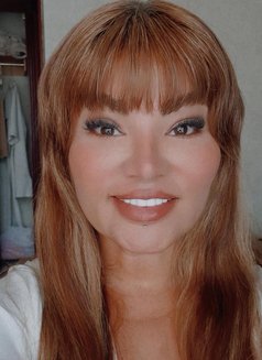 Shema - puta in Muscat Photo 3 of 11