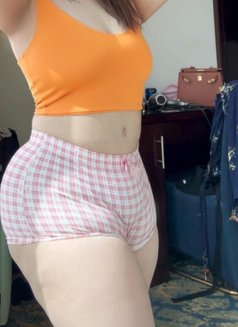 نور من العراق - escort in Muscat Photo 7 of 7