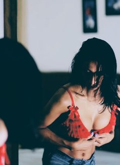 Shemale. 23 - Transsexual escort in Kochi Photo 1 of 1