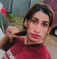 Shemale. 23 - Acompañantes transexual in Kochi