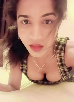 Shemale 69 - Transsexual escort in Bangalore Photo 5 of 11