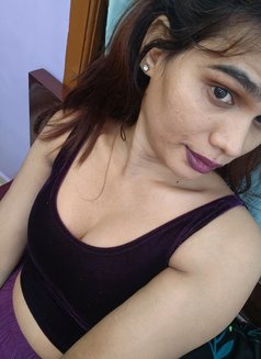 Shemale age -21 in Chennai - Transsexual escort in Chennai Photo 6 of 6