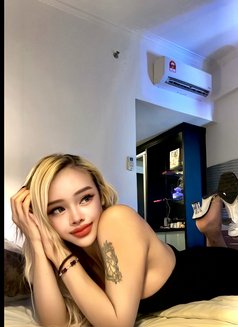 Shemale Alice - Acompañantes transexual in Kuala Lumpur Photo 14 of 17