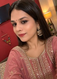 Shemale ananya - Transsexual escort in Indore Photo 10 of 14