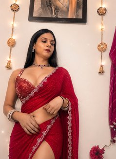 Shemale ananya - Transsexual escort in Indore Photo 2 of 14