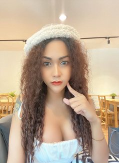 Barbie long cock - masseuse in Udon Thani Photo 9 of 17