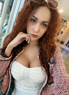 Barbie long cock - masseuse in Udon Thani Photo 13 of 17