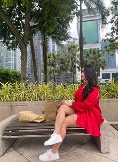 Shemale big dick - Transsexual escort in Jakarta Photo 10 of 16