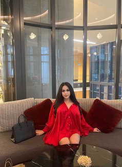 Shemale big dick - Transsexual escort in Jakarta Photo 14 of 16