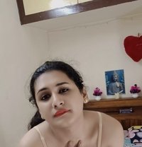 Shemale (madhu) Ladyboy Cut Cock & Big B - Acompañantes transexual in Chennai