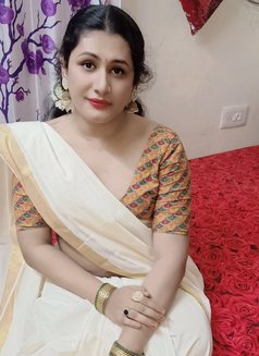 Shemale (madhu) Ladyboy Cut Cock & Big B - Transsexual escort in Chennai Photo 12 of 13