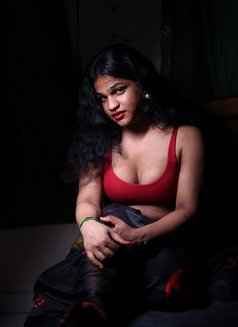 Shemale Chennai Anu - Transsexual escort in Chennai Photo 5 of 6