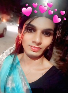 Shemale Chennai Honey - Transsexual escort in Chennai Photo 2 of 4