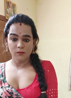 Shemale Chennai Keerthana - Transsexual escort in Chennai Photo 4 of 5