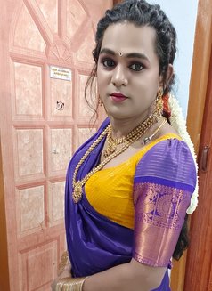 Shemale Chennai Keerthana - Transsexual escort in Chennai Photo 5 of 5