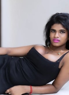 Shemale Chennai Vadapalni - Transsexual escort in Chennai Photo 3 of 12