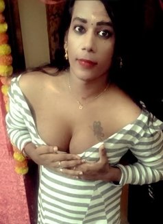 Shemale (Cock N Boobs ) BUDGET FRIENDLY - Transsexual escort in Chennai Photo 24 of 27