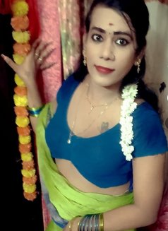 Shemale (Cock N Boobs ) BUDGET FRIENDLY - Acompañantes transexual in Chennai Photo 5 of 14