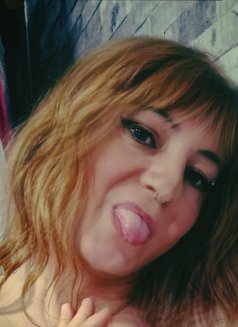 Shemale Demet - Acompañantes transexual in İzmir Photo 2 of 3