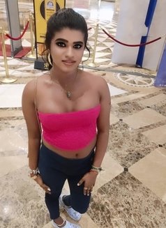 Shemale Divyaa - Transsexual escort in Chennai Photo 2 of 4