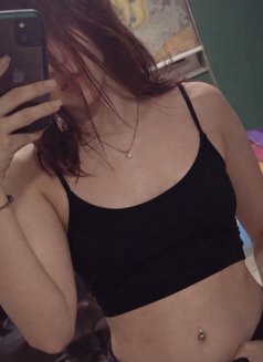 Shemale. Elsa - Transsexual escort in İstanbul Photo 5 of 8