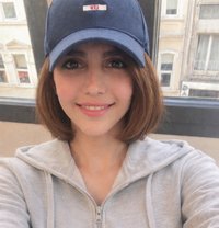 Shemale. Elsa - Transsexual escort in İstanbul