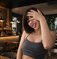 Shemale. Elsa - Transsexual escort in İstanbul Photo 10 of 10