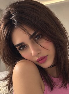 Shemale. Elsa - Acompañantes transexual in İstanbul Photo 2 of 4