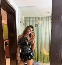 Shemale - Transsexual escort in Noida