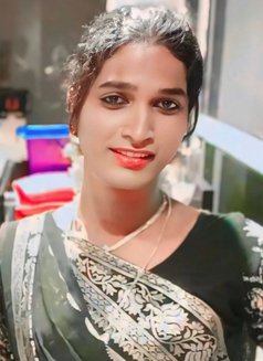 SHEMALE HERE CHENNAI - Acompañantes transexual in Chennai Photo 2 of 2