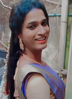SHEMALE HERE CHENNAI - Transsexual escort in Chennai Photo 2 of 2