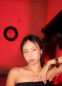 Shemale Here Incall n outcall - Acompañantes transexual in Bangalore Photo 5 of 7