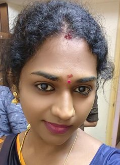 TRANSGENDER Hygenic Big Size BOOBS+PUSSY - Transsexual escort in Bangalore Photo 2 of 7